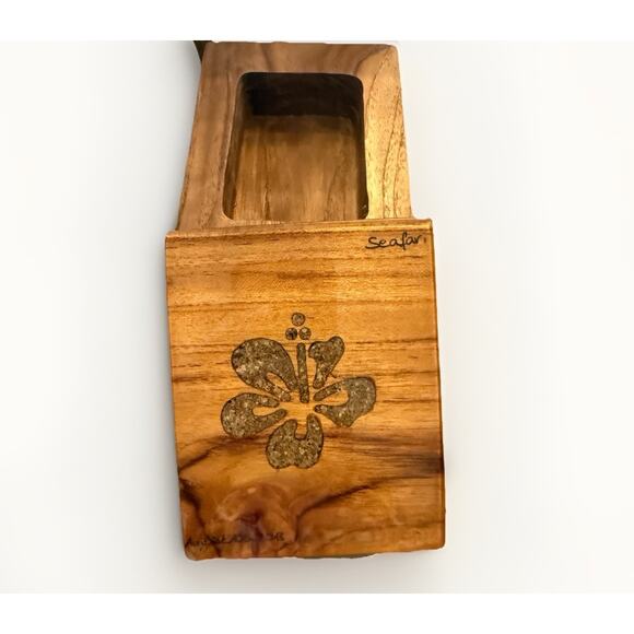 Carved Wooden Signed Trinket Flower Design Acrylic Lid 5x4 Inches - Picture 1 of 5